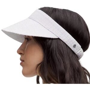 Lululemon Women's Seersucker Removable Sweatband Visor, Lavender Frost, S/M, NWT